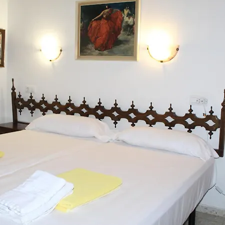 Confortable Avec Piscine Privee Et Jardin, Proche Et Commodites A Moraira, Costa Blanca - Hisp-216-204 Villa