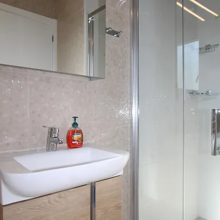 Confortable Avec Piscine Privee Et Jardin, Proche Et Commodites A Moraira, Costa Blanca - Hisp-216-204 Teulada